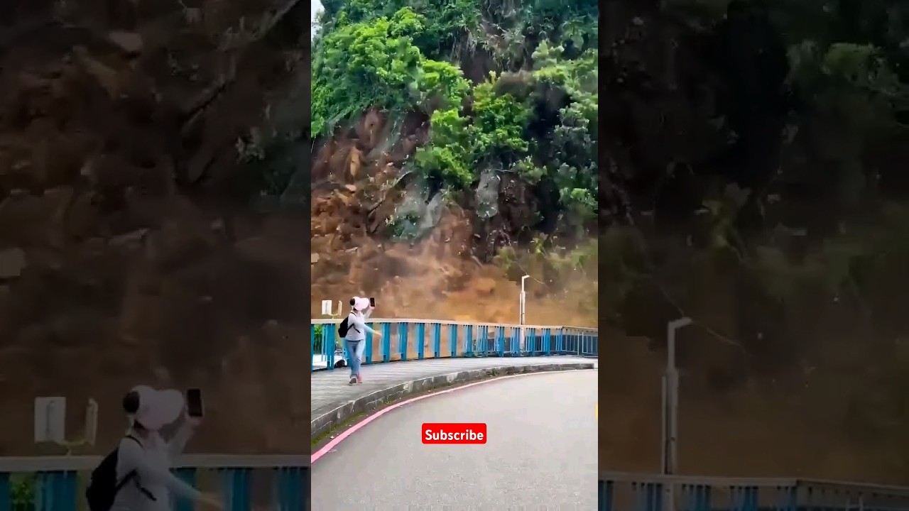 ഓടിക്കോ..... #shorts #shirur #landslide #mountains #shortsvideo #shortsfeed #viralvideo #viralshorts