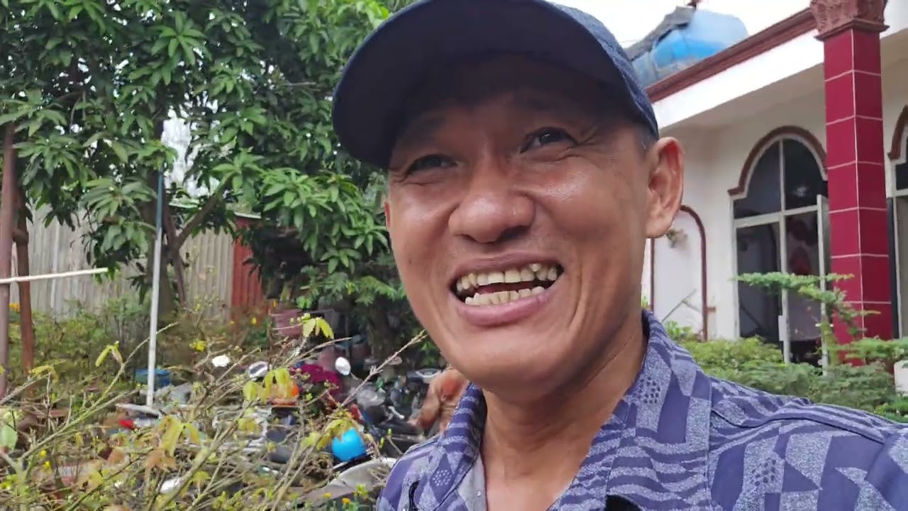 Có một nỗi buồn không hề nhẹ, nhưng không thể nói thành lời!