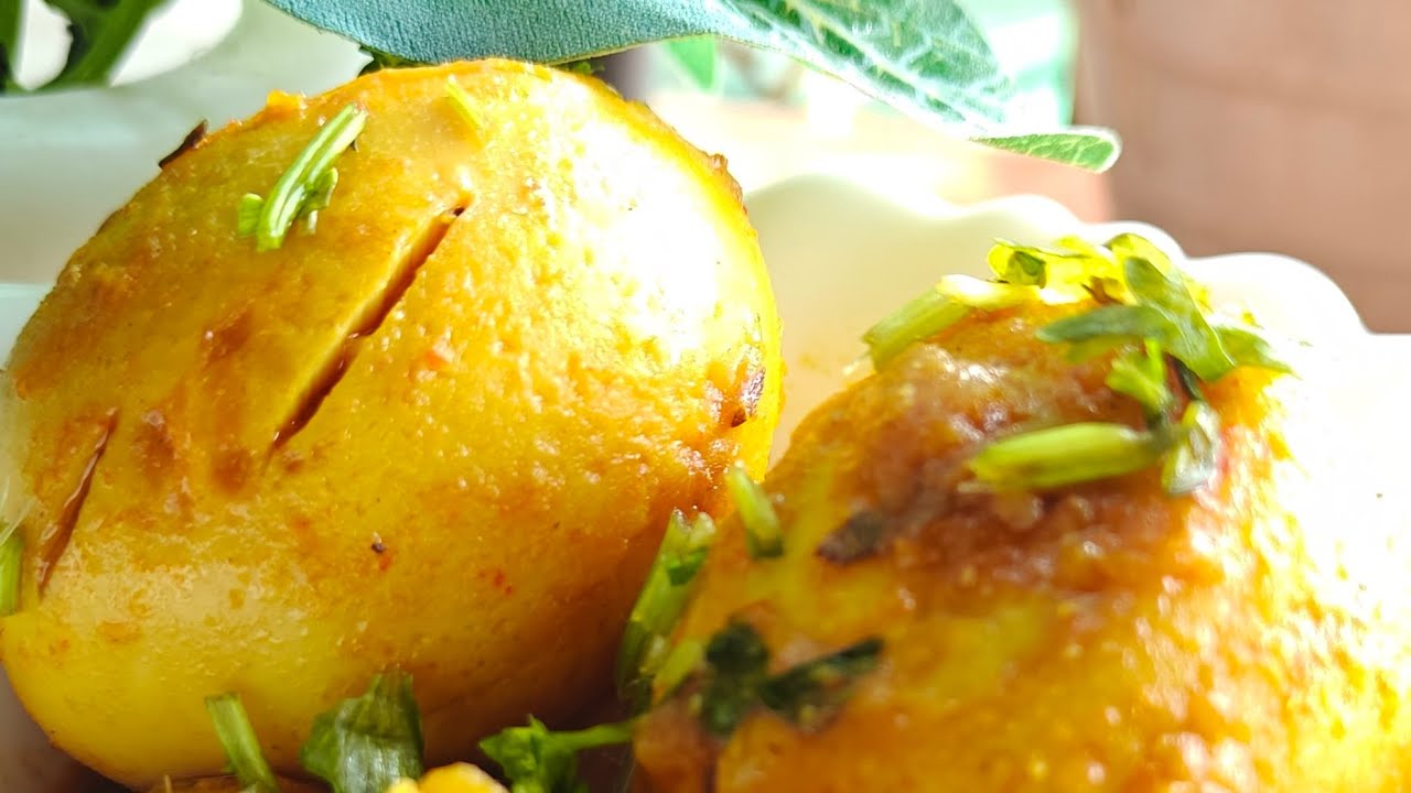 Koi tumhe ye nahi batayega simple ingredients ke saath ye egg curry etni lajawab ho sakti hai.