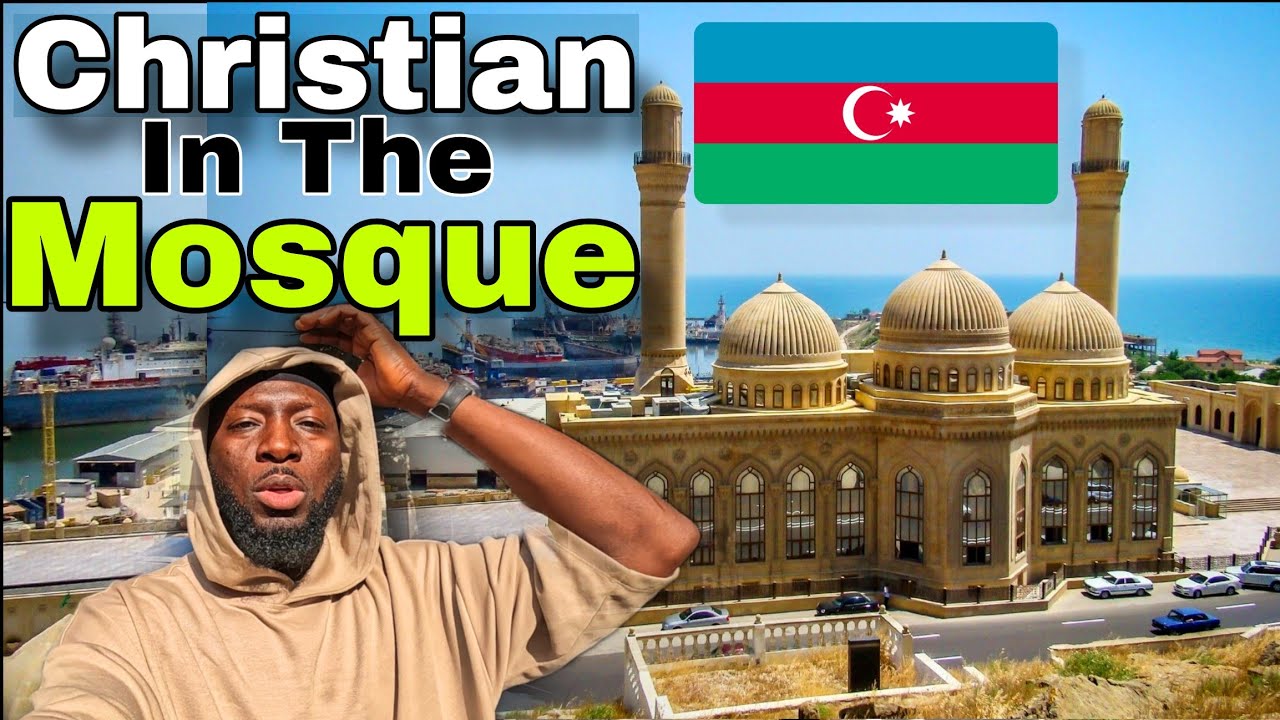 Христианин посетил историческую мечеть Биби Хейбат в Азербайджане, чтобы узнать о различиях между...