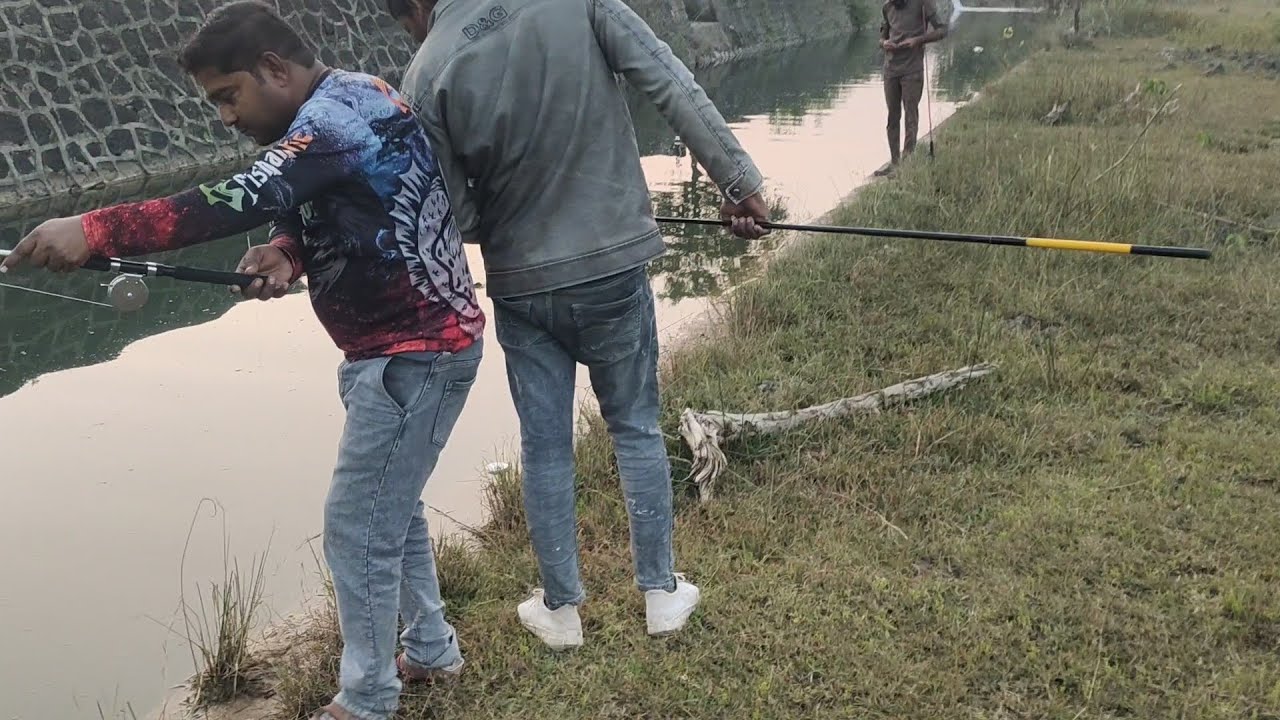 Baam machhli pakadne ka naya chara || baam machhli kaha chup kar raheti hai
