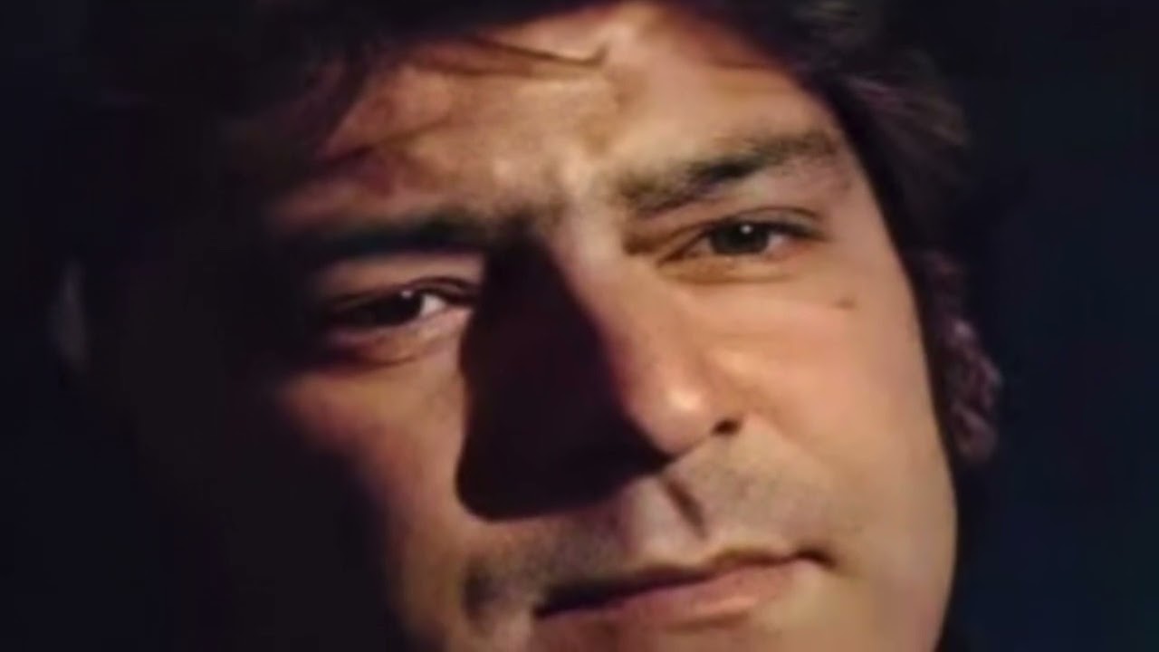 Ahmad Zahir احمد ظاهر گاه در اغوش اين