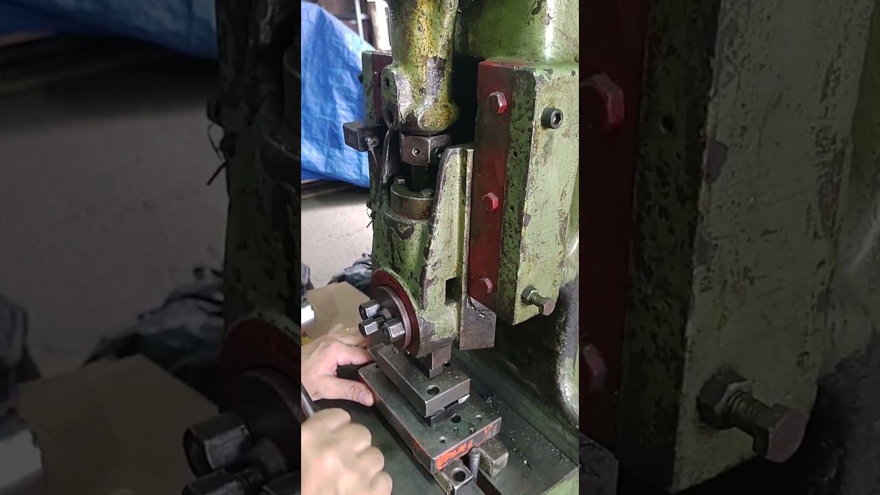 Como instalar matriz na prensa excêntrica