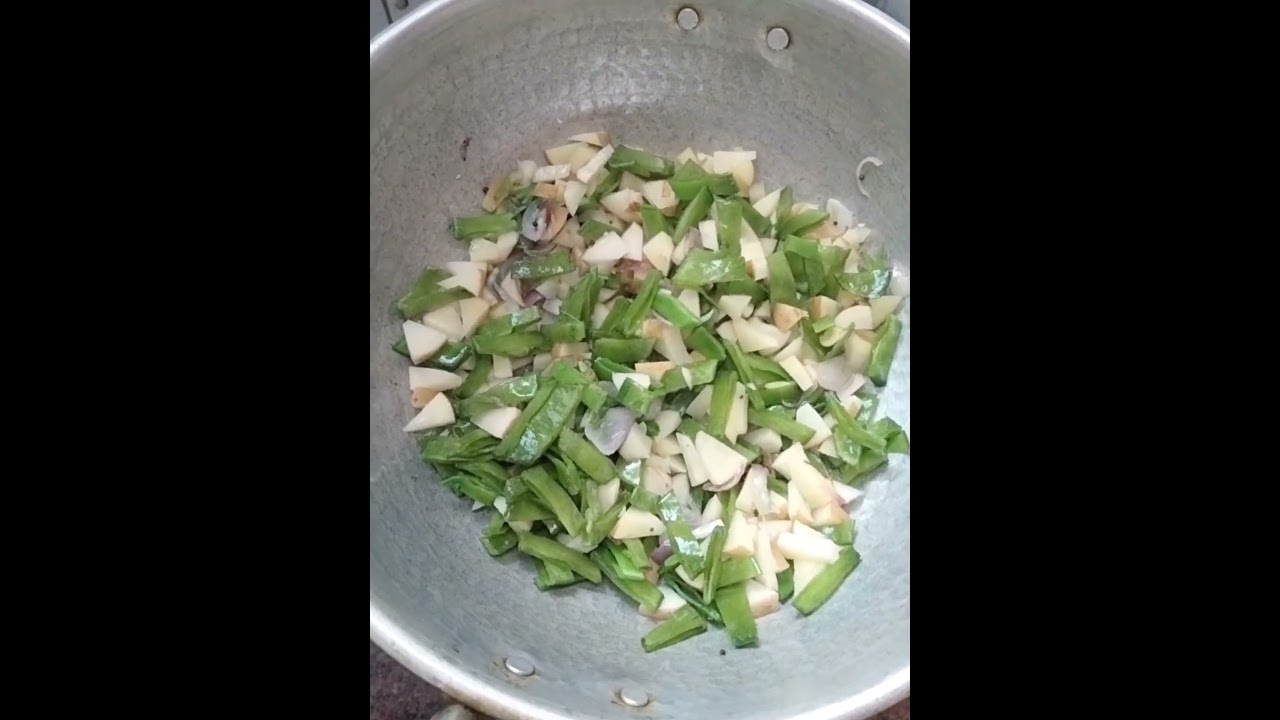 5-Min Potato 🥔 Avarakkai 🫘 Veg Fry ⏱️🔥
