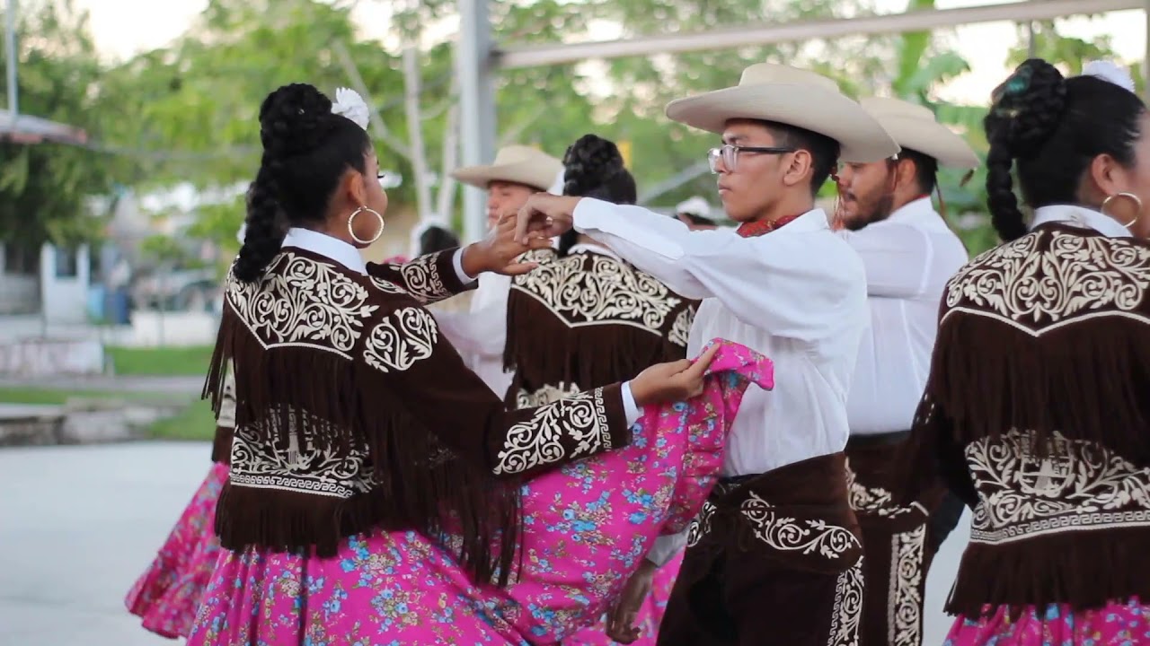 Compañía Folklórica del Bernal - Huapango Estilo Tamaulipeco - El Ranchero