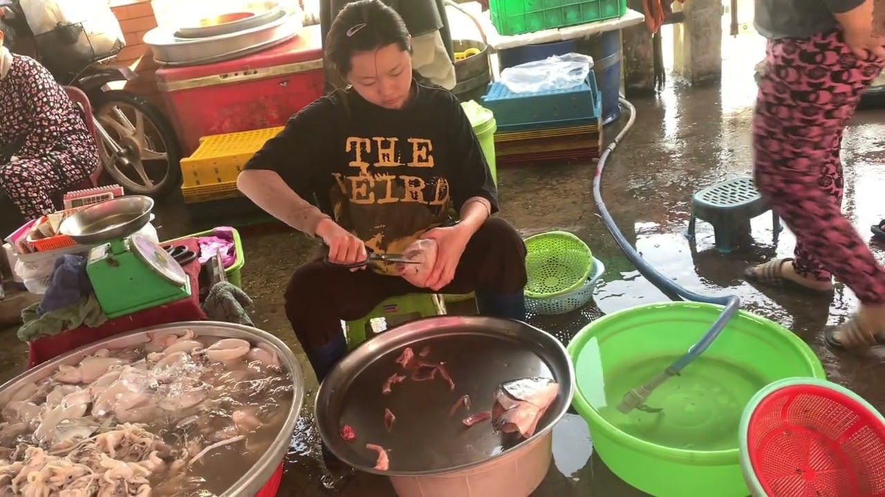 Cập Nhật/ chợ cá ở chợ mới 