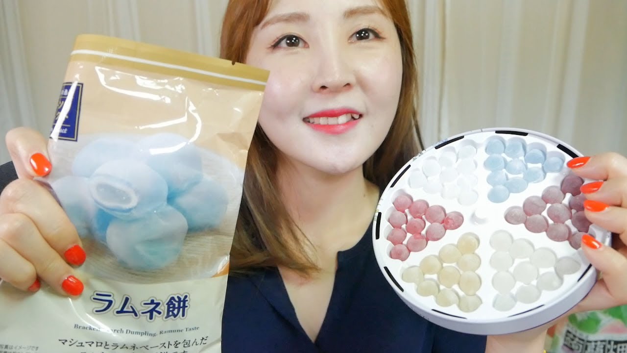 일본 과자14가지 시식  (술사탕, 멜론빵 등) ASMR｜Eating 14 Japanese snacks (Alcoholic Candy, Melon Bread etc)