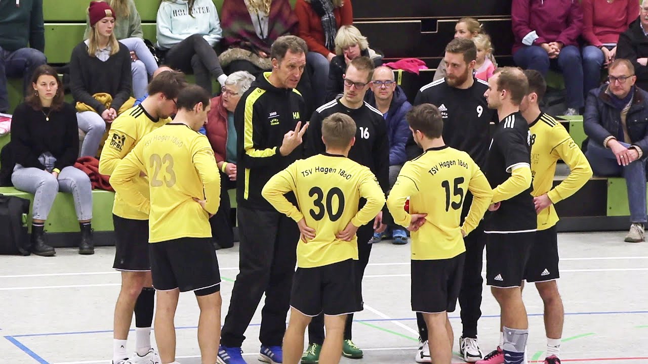 Szenen Hallenfaustball Bundesliga  -   TSV Hagen 1860  vs.  Leichlinger TV