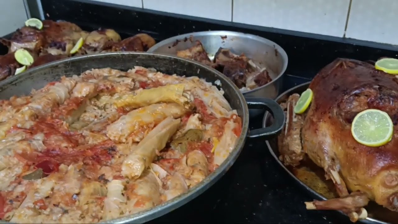 احلى الاكلات المصري تعالي شوفي احنا عملنا ايه في اكلتنا عملنا المحشي ورق العنب عملنا بط ولحمه وفراخ