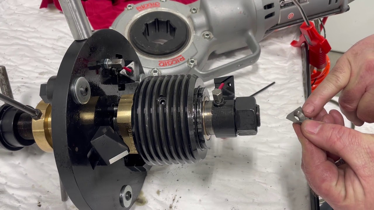 How to Change Cutters on Samss Refacer Box Machine