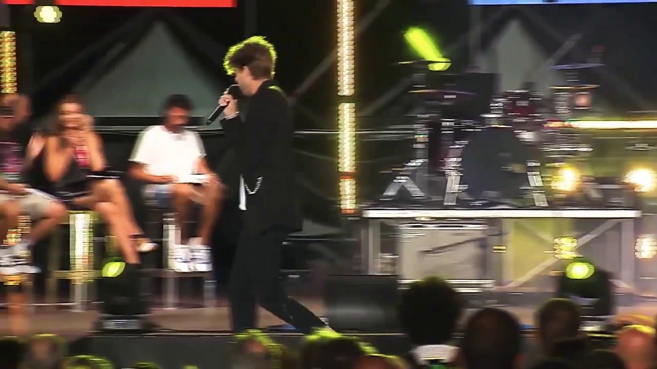 Goodbye So Long - Filippo Perbellini Live @ Deejay on stage 2019 (Riccione)