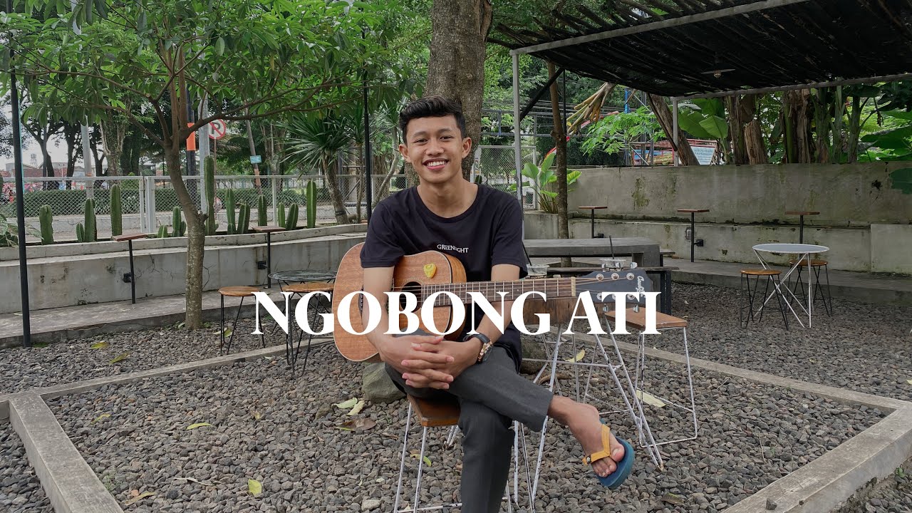 NGOBONG ATI - COVER AKUSTI BY VIRNANDA
