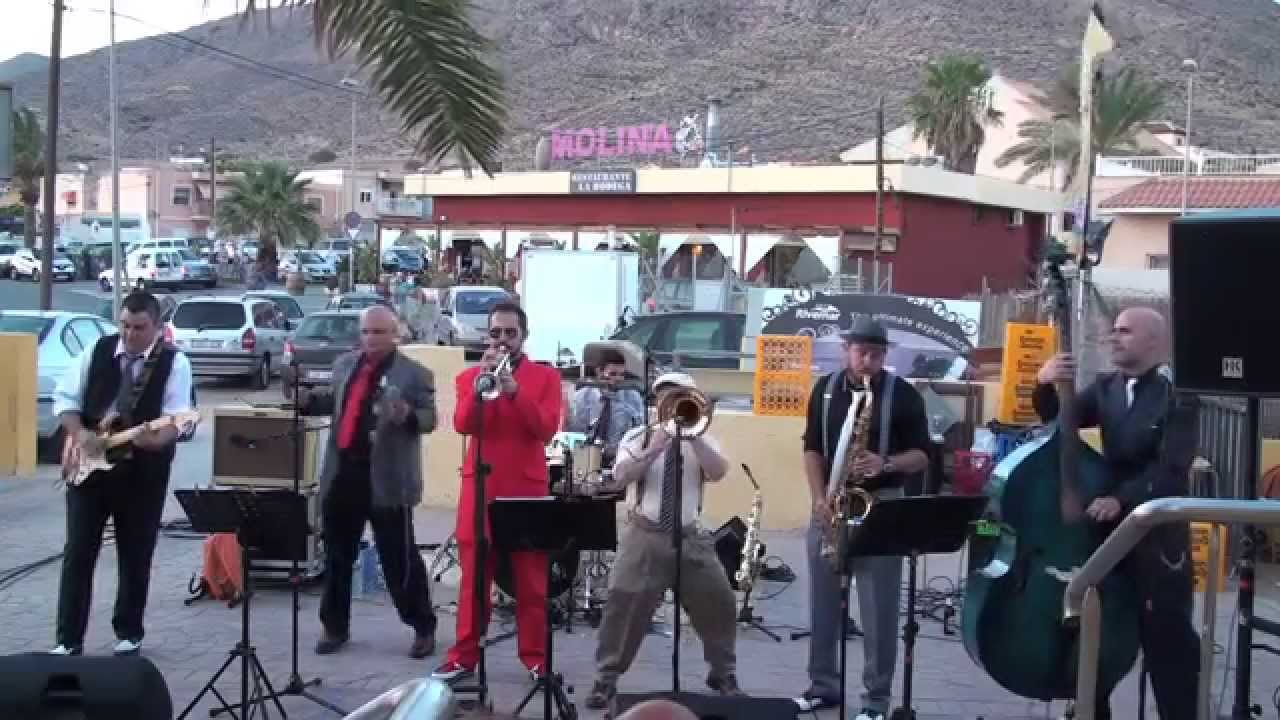 Trouper's Swing Band - Lo Ves
