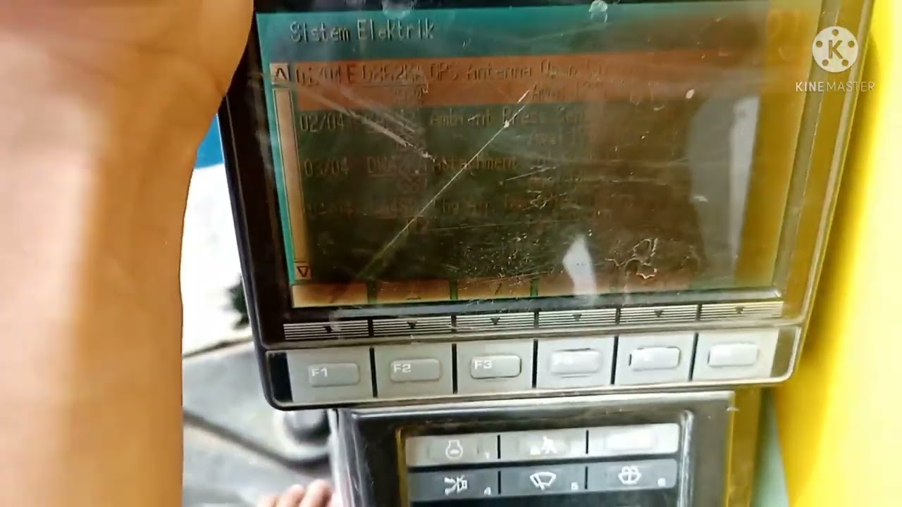 PC 200-8 E11 CA222 (ambient pressure sensor low error) ternyata di sini problemnya.
