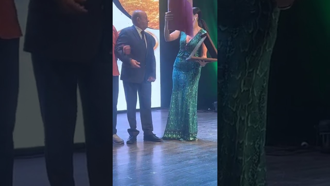 رومانسية هنادي مهنا و زوجها أحمد خالد صالح فى تكريم والده الراحل خالد صالح