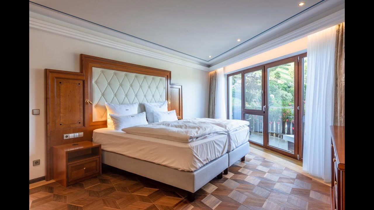 Hotel Dollenberg | Hotels mit Pool in Bad Peterstal-Griesbach