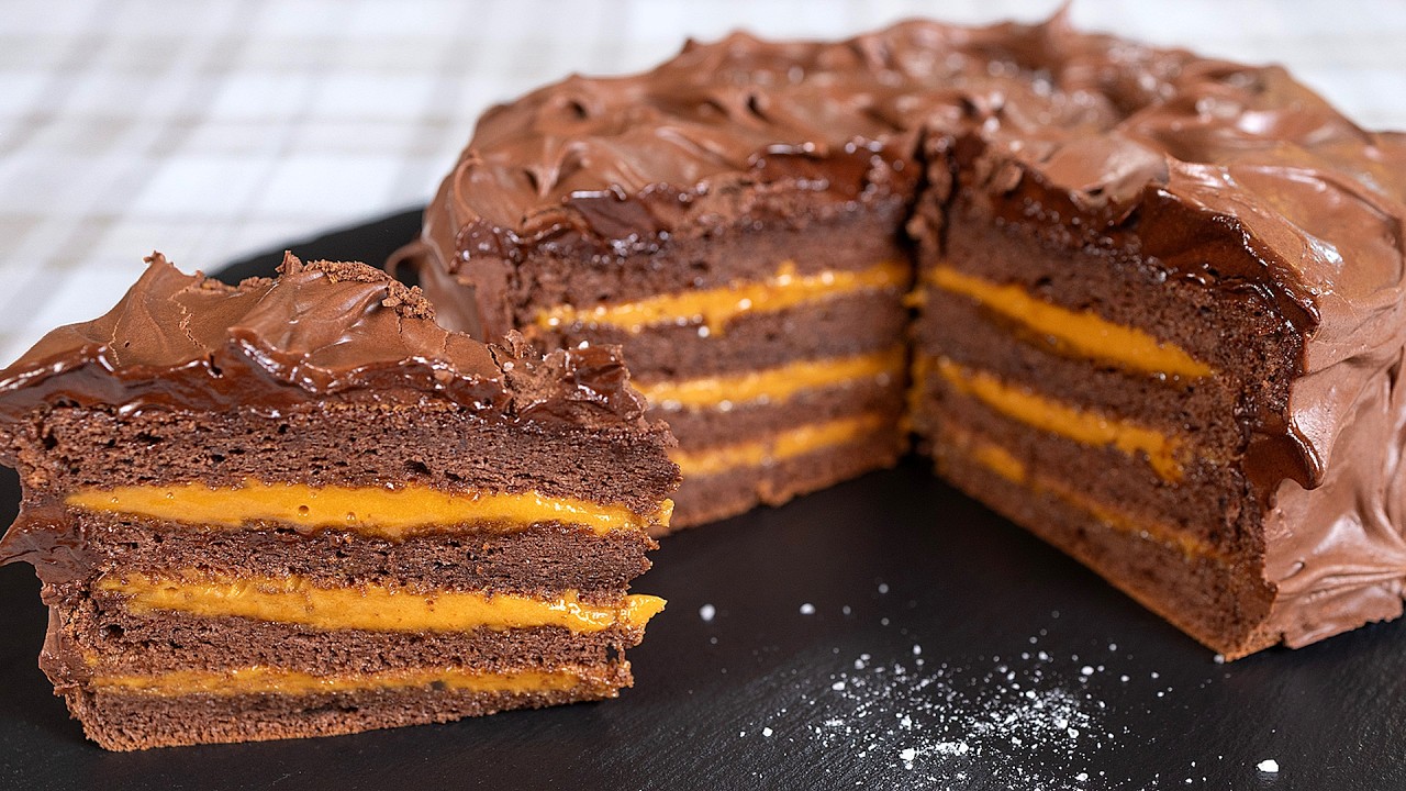 Sós karamellás csokoládé torta