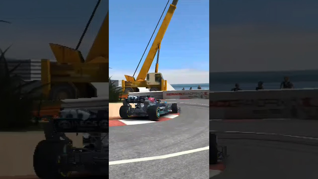 carrera en Mónaco can un f1 de mercedes 🏎️🏎️🏎️