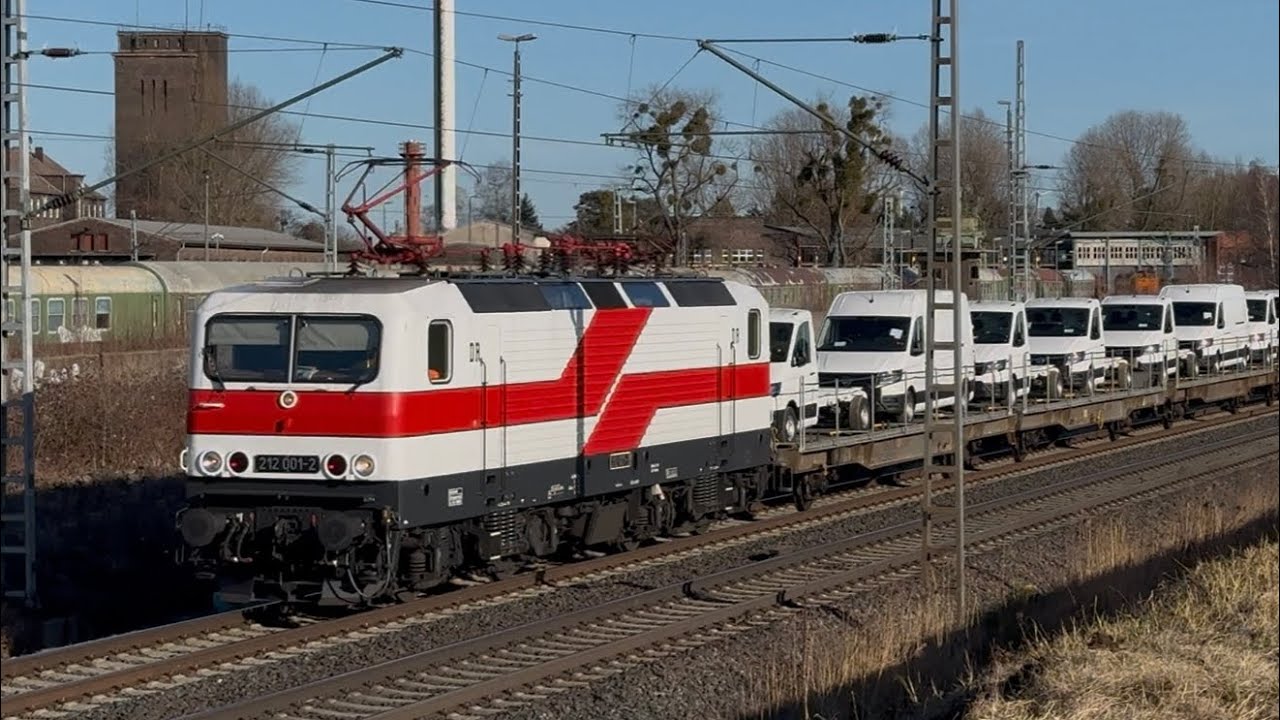 Strahlende Wei&szlig;e Lady 212 001. 🌞