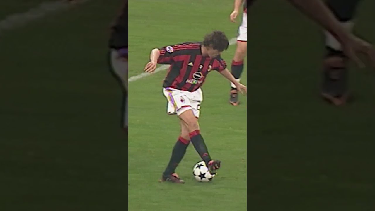 Kak&aacute;, the apple of my eye 🍏👁️ #shorts