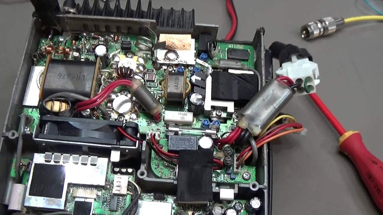 #68 Ремонт любительского радио: ICOM IC-706 с неисправностями реле на плате фильтра низких частот.