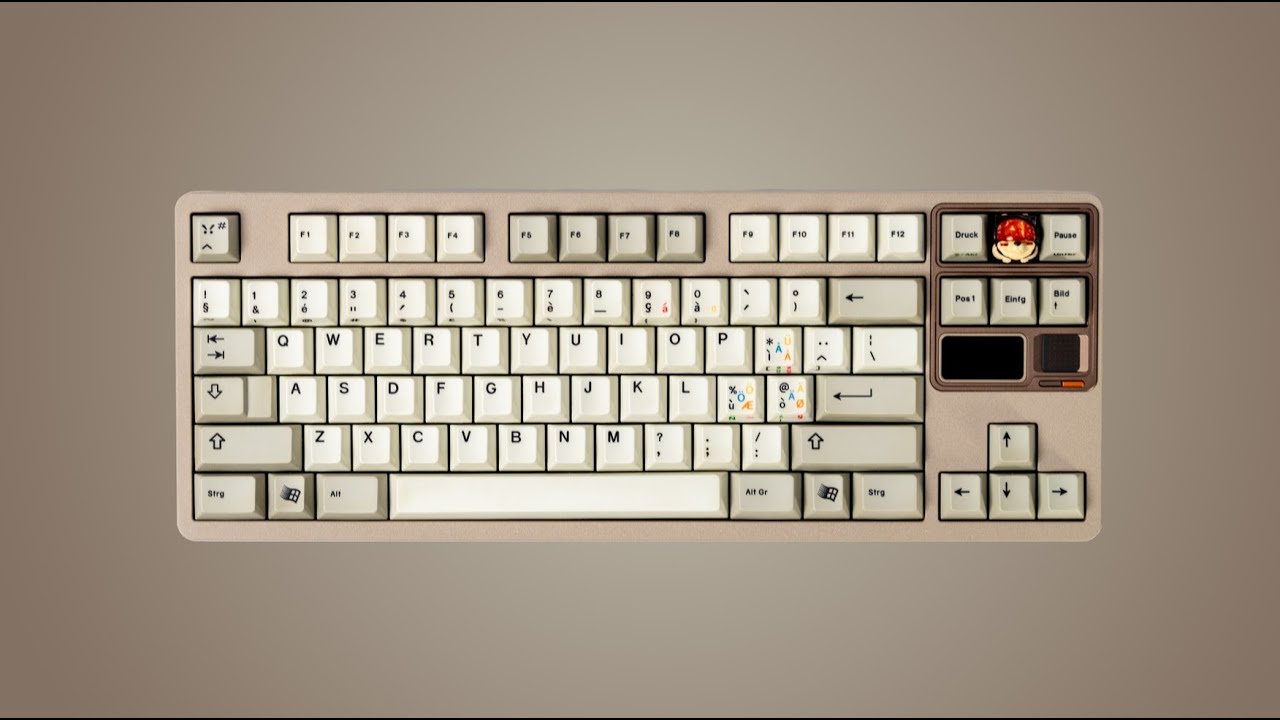 Build & Typing: QK80 mkii by Qwertykeys