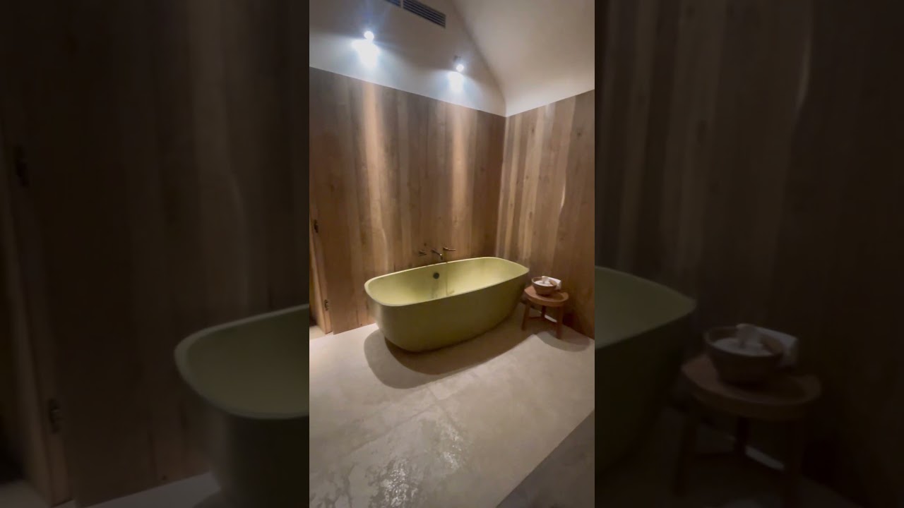 A Tour of the Ebeniste Room - Bedroom Accommocation at Hampton Manor,  UK