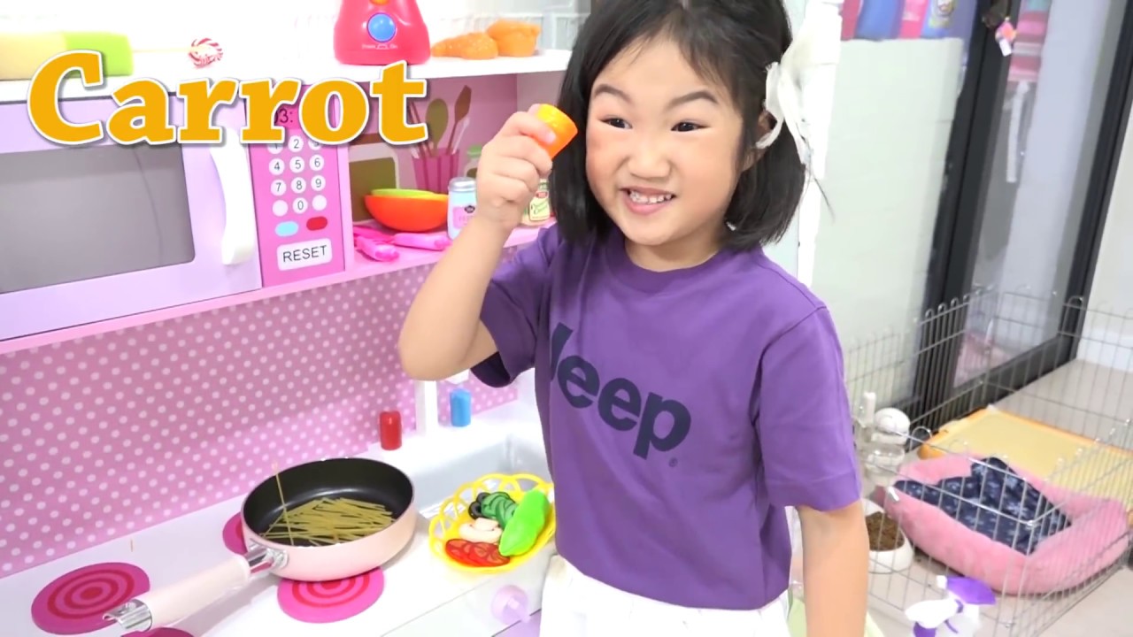 보람이의 뽀로로 짜장면 요리놀이 Boram and Pororo Noodle