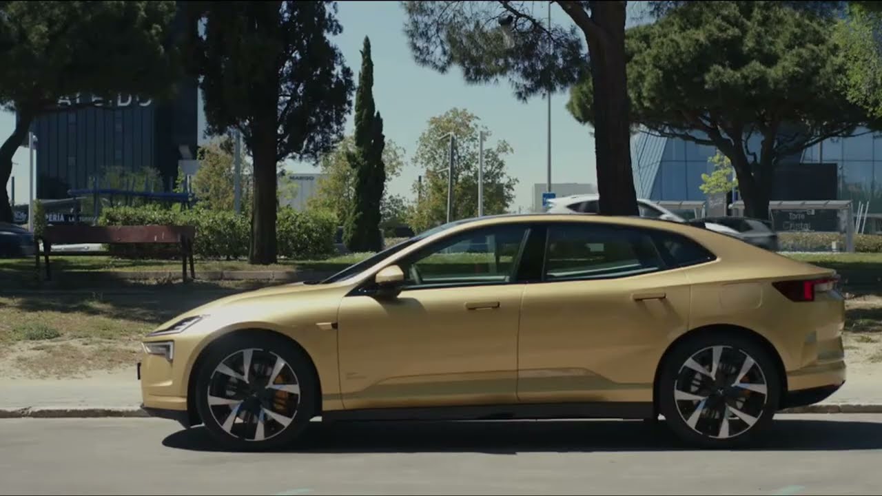 Тест драйв нового электрокара Polestar 4
