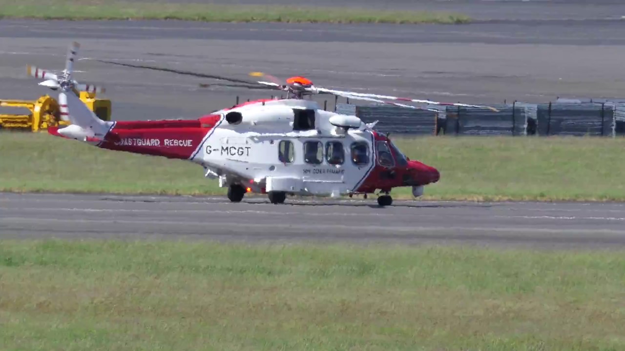 G-MCGT - AugustaWestland A189 Helicopter lands Prestwick [4K/UHD]