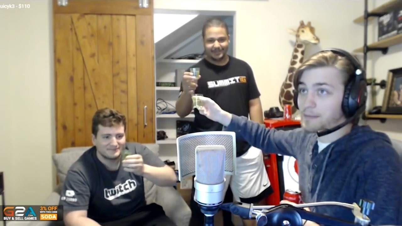 TOP 10 DRUNK STREAMERS FAILS ON TWITCH