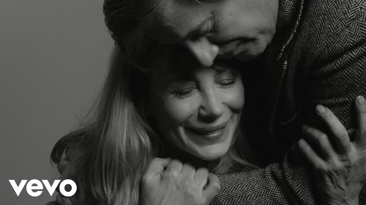 Thomas Dutronc - Les p'tits bonheurs (Clip Officiel)