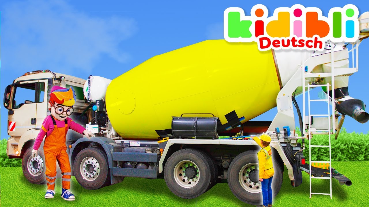 Die Kinder spielen mit einem Betonmischer | Die Kinder tun so, als würden sie spielen! ⛑ Kidibli