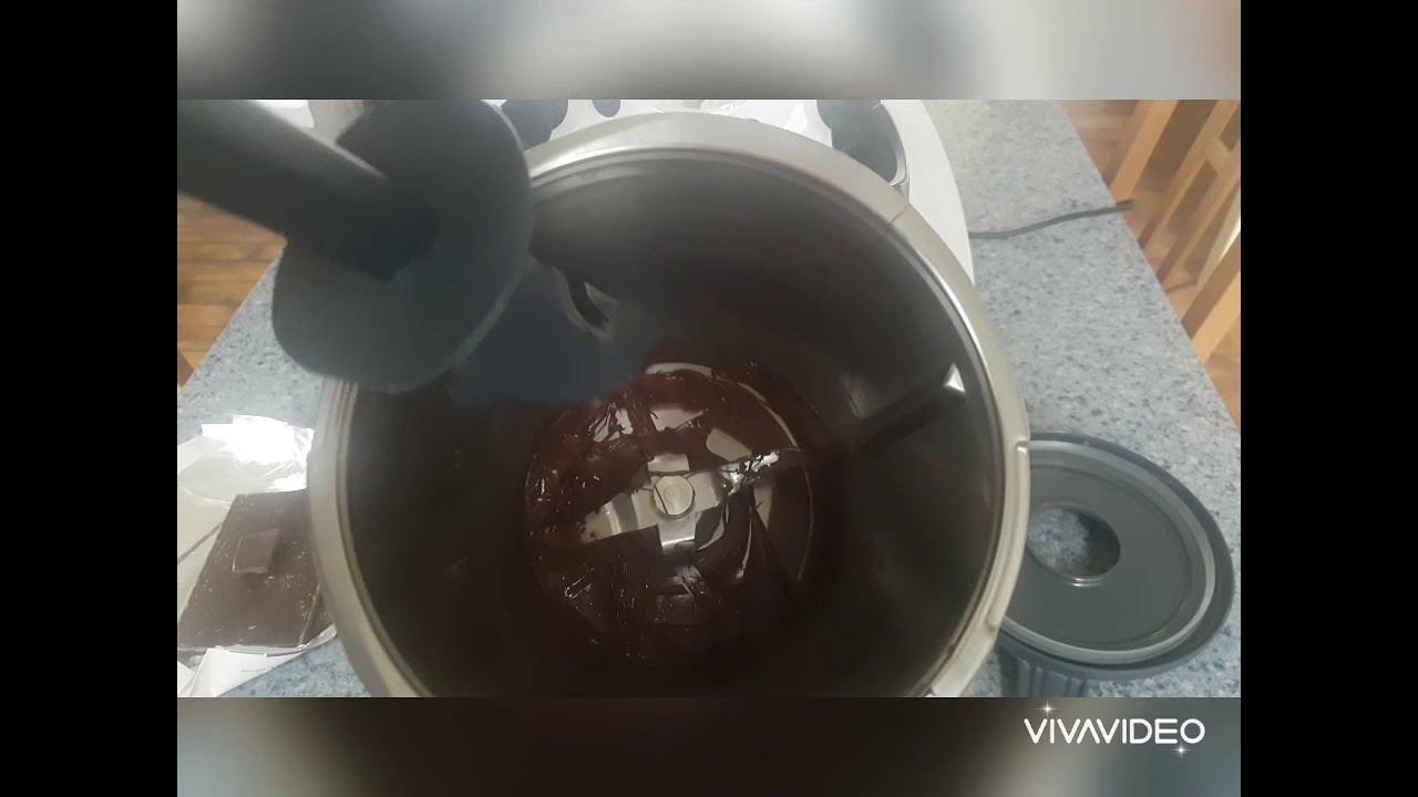 Gravity cake par Maribelle Conseillère Thermomix
