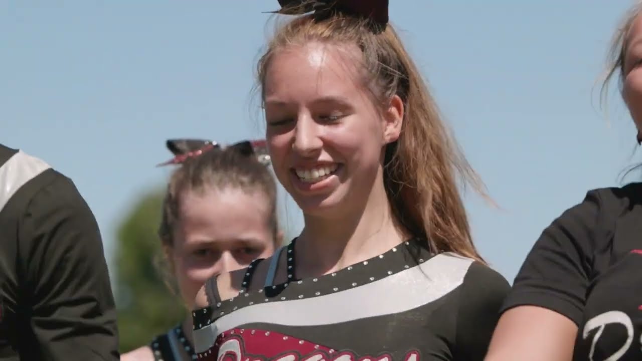 #SporlasticSportlerstimmen – Dragons Cheerleader Tübingen: Was macht ein Back?