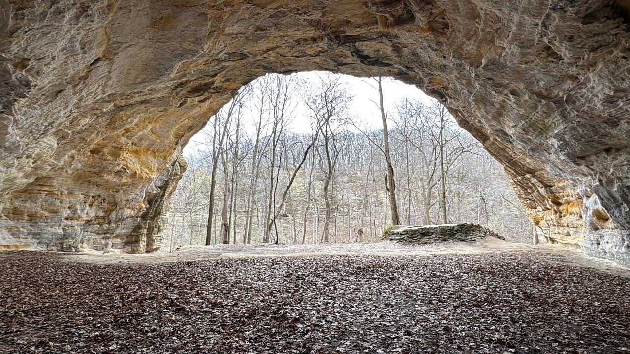 Starved Rock State Park - Illinois Canyon