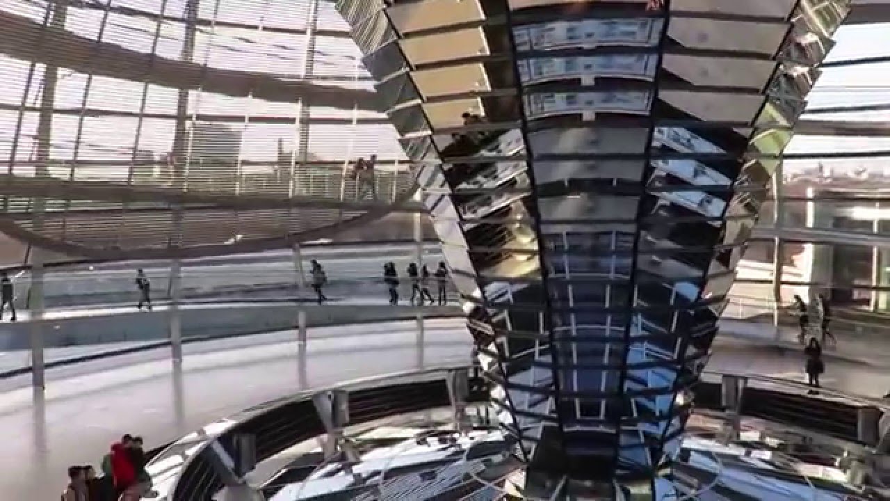 Berlino.  Cupola del Reichstag - Bundestag