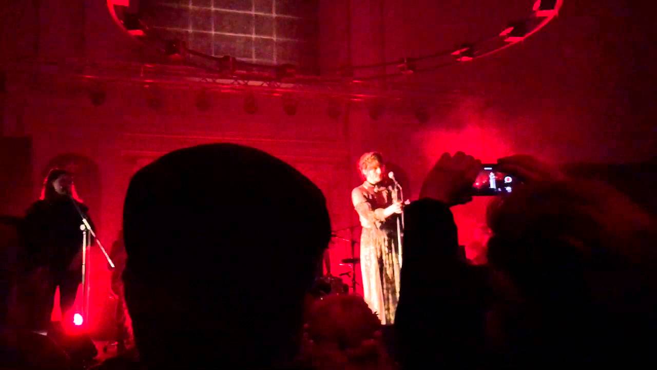 Florence + The Machine: Drumming Song (Live at St John at Hackney)