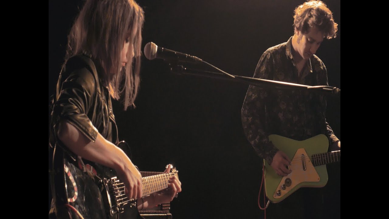Beps’n’Johnnies - Bare Bones (Resistor Sound Session)