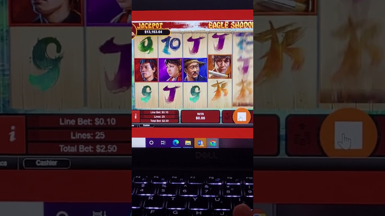 Online slots on Sunday night.#shorts #slotmachine #slots #