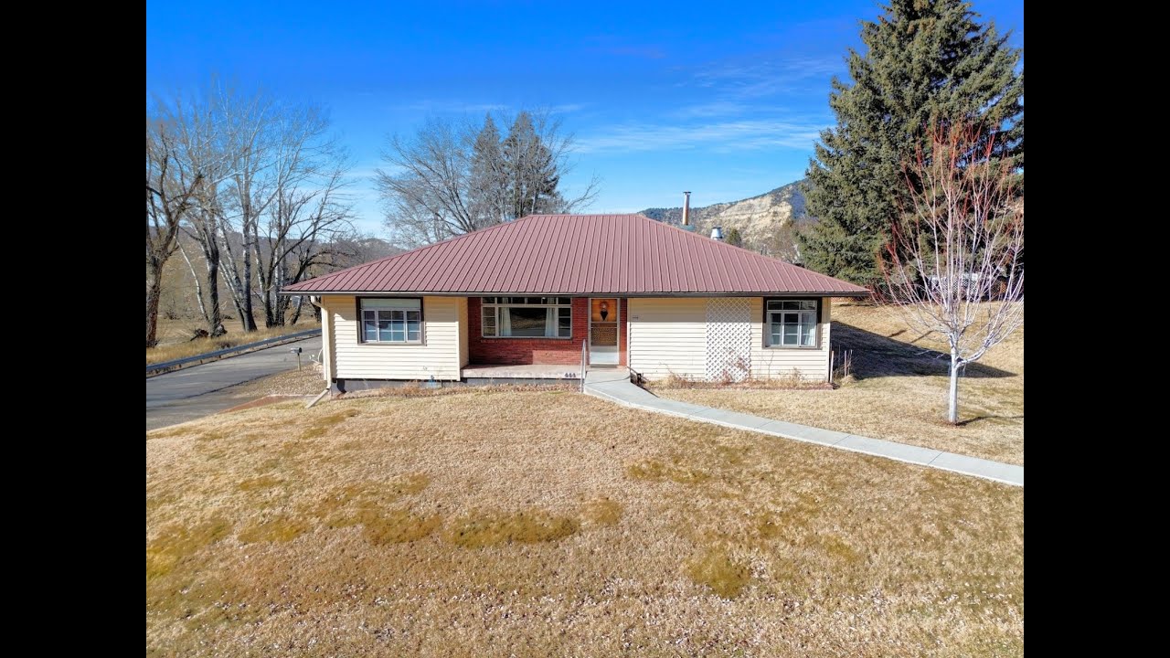 444 1st Street, Meeker, CO 81641