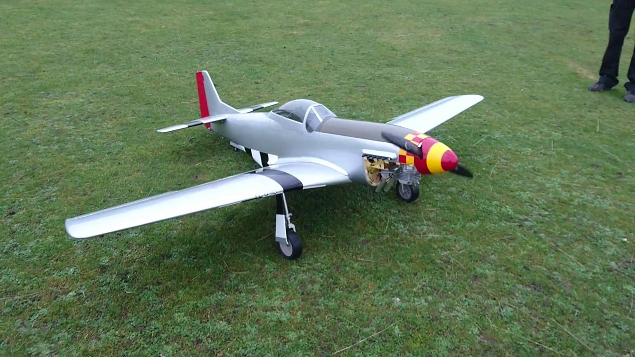Hanger 9 P-51D Mustang with DLE 61