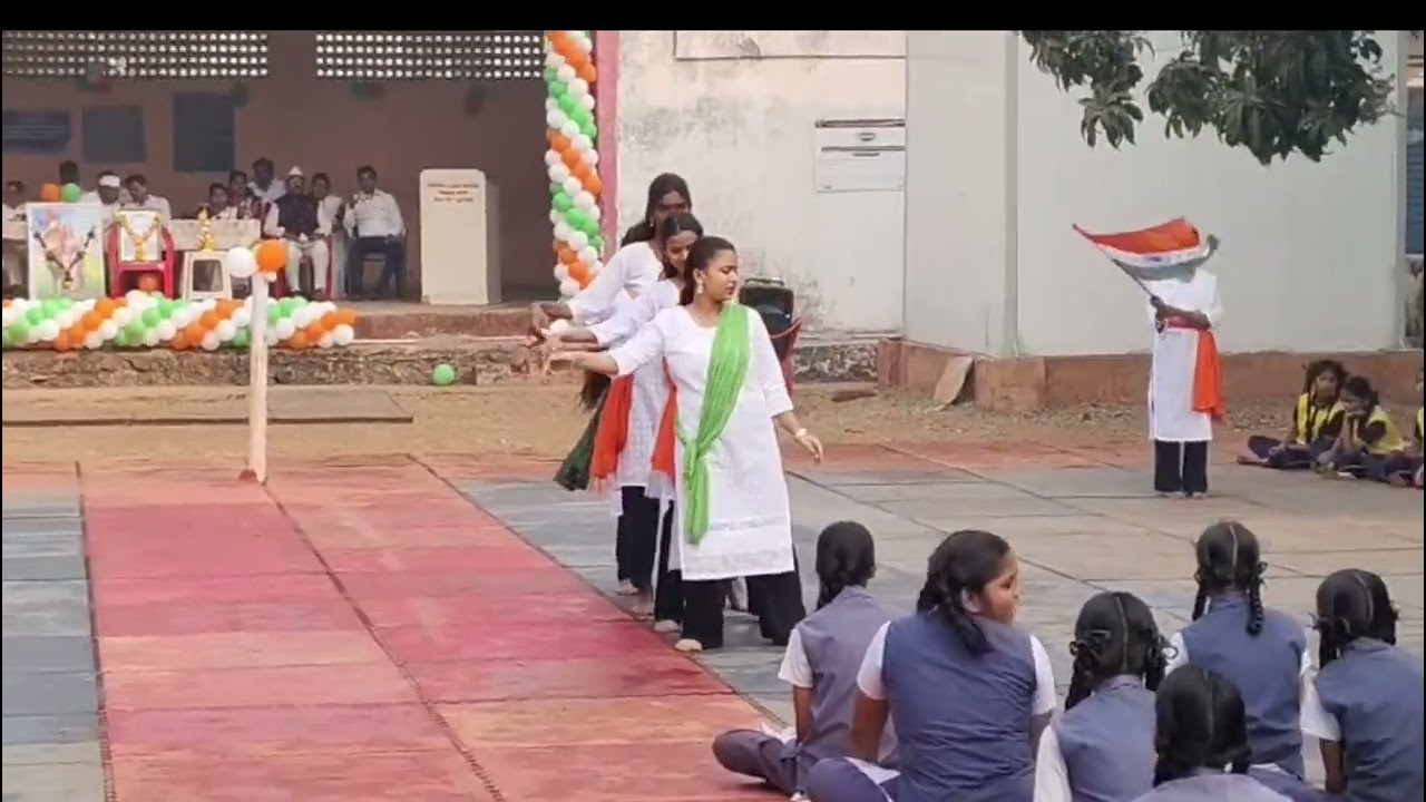 26 january dance for colleges girls..💝😍26 jan होऊन दुसरा महिना चालू झाला पन मी आता वीडियो टाकते 😅😅