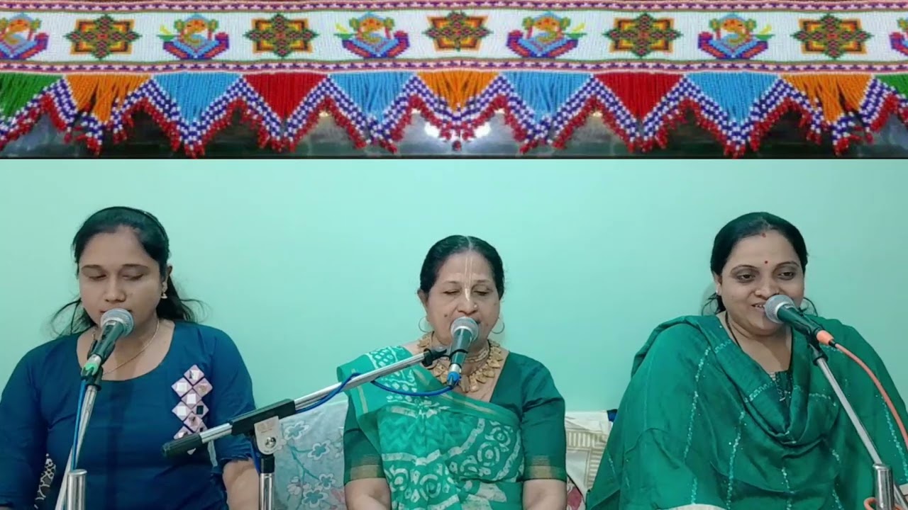 હોળી કિર્તન(રસિયા) - ગોકુળમાં ધૂમ મચાવે બાંકે બિહારી - (કિર્તન લખેલું નીચે છે)