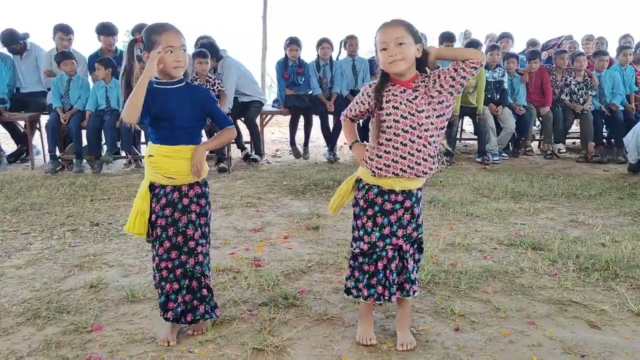 Chepte Chepte Perungo || Cover dance || Prinsha Gurung and Deji Gurung