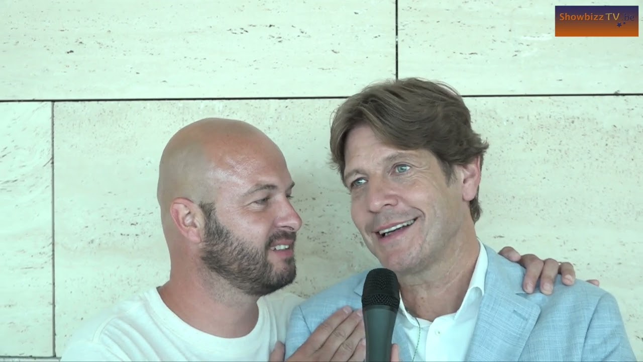 Daarom onderbreekt Stan Van Samang interview met Gunther Neefs