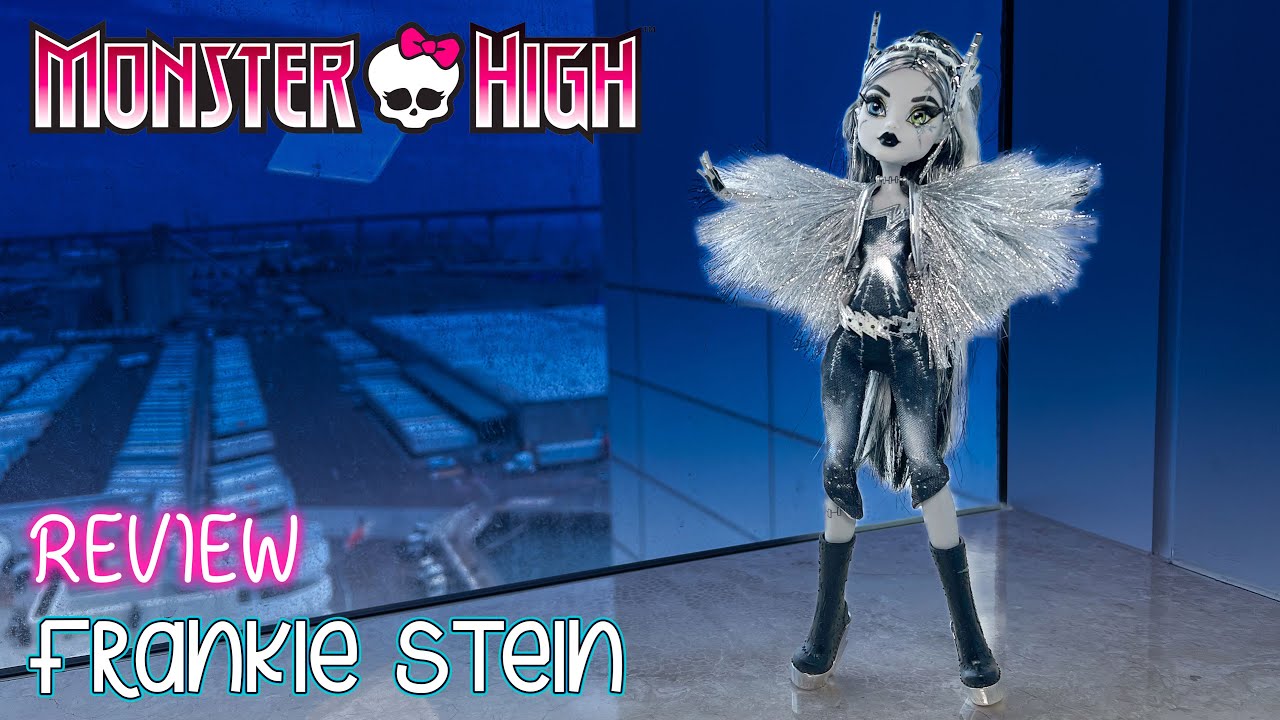 Monster High SDCC 2022: Frankie Stein Voltageous Doll Review!