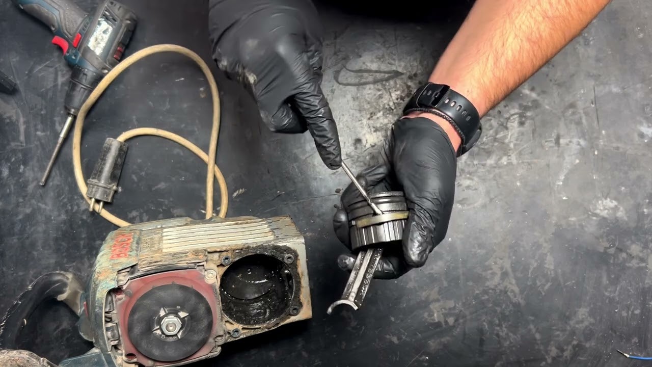 Bosch GSH 16-30 (service and repair)