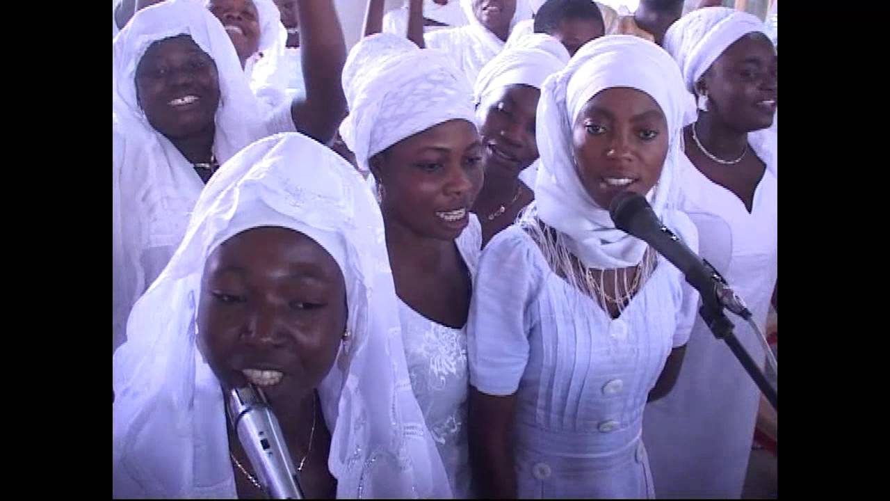 Snr  Apostle John Owusu Achiaw WOrship @ Kwahu Praso