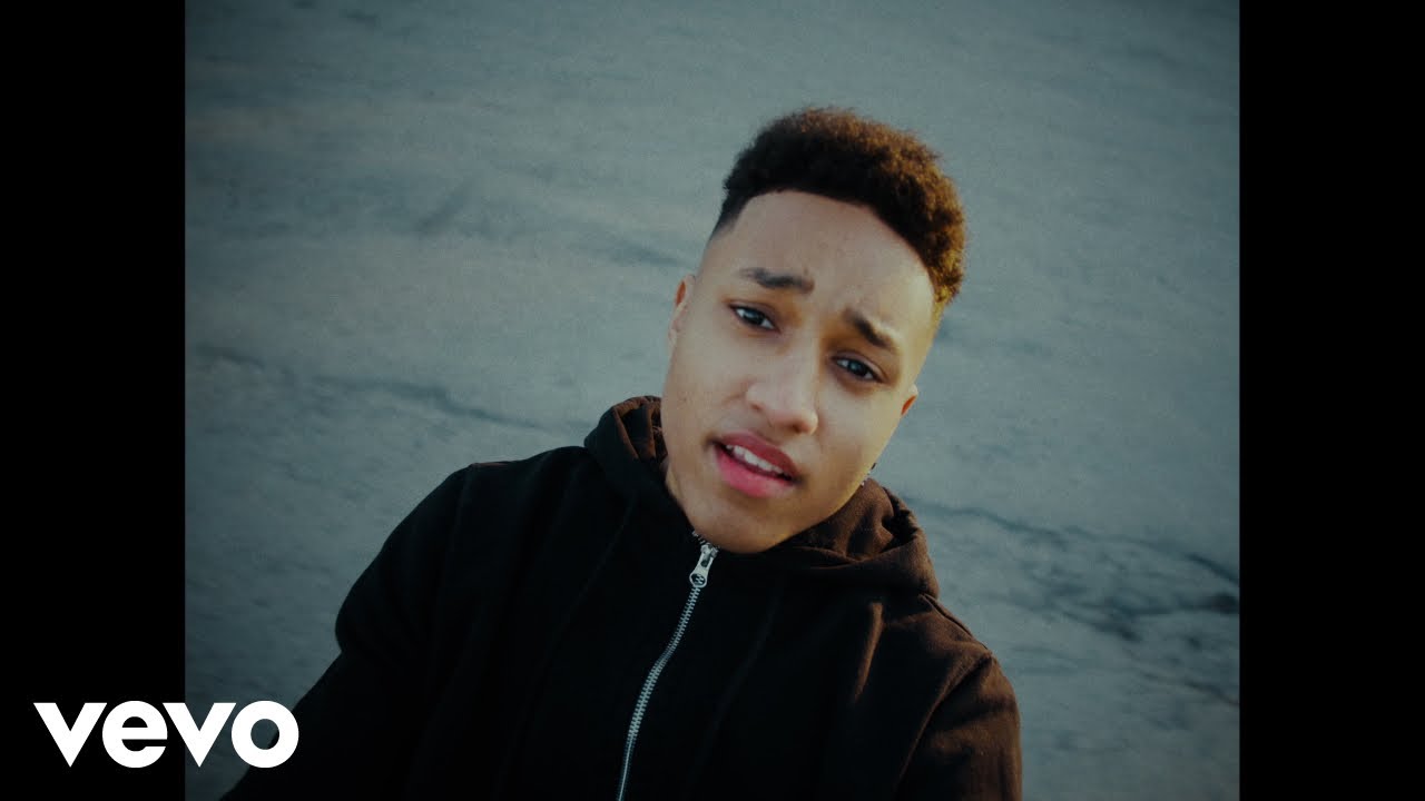 Lucas Sunday, Simeon - Faller